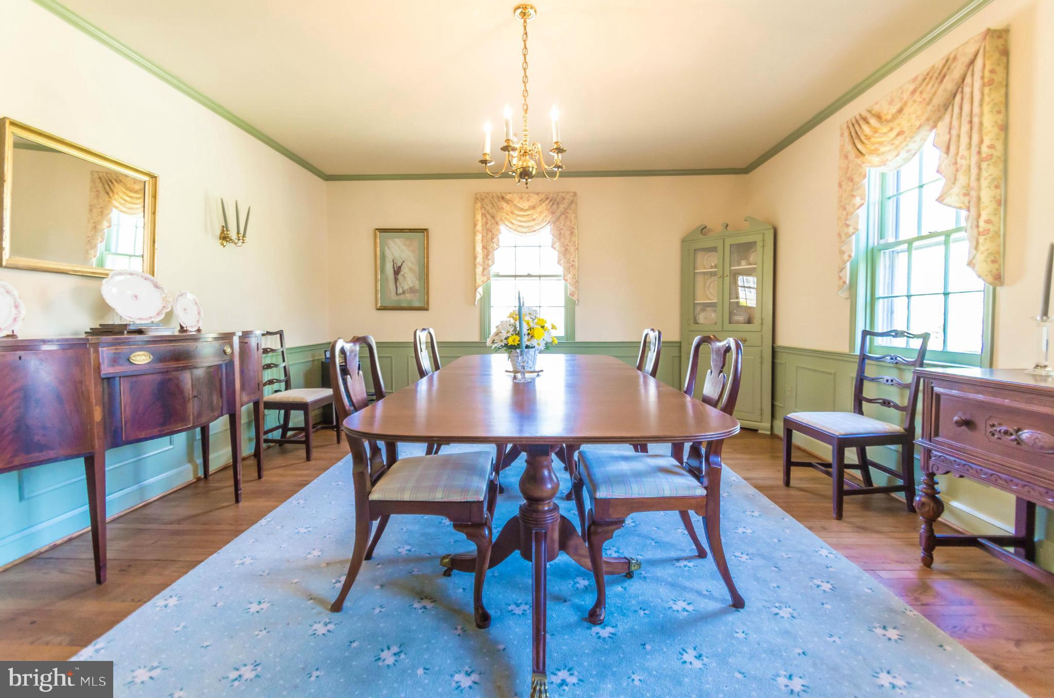 201 South Tyrone Road Baltimore, MD 21212 - Photo 9 of 29 Dining Room
