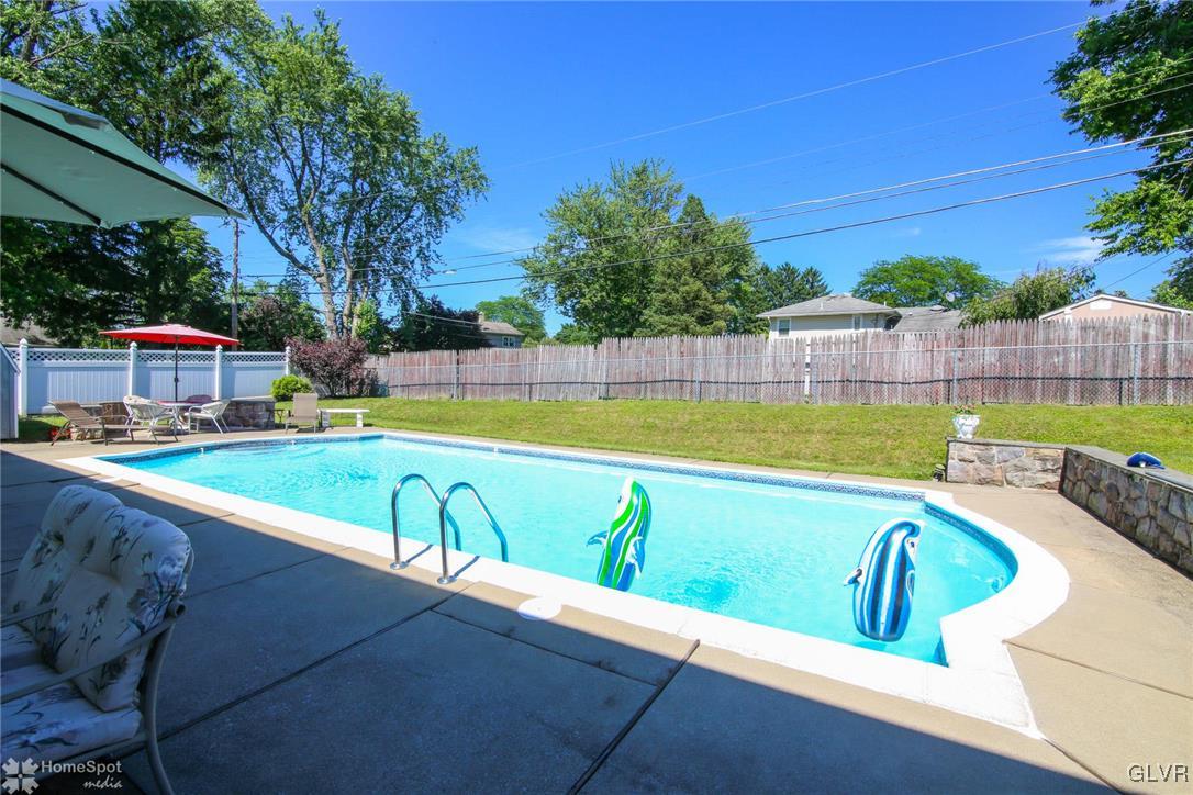2872 Ivanhoe Road Bethlehem, PA 18017 - Photo 35 of 36 Gallery Image 35