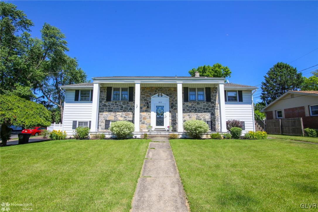 2872 Ivanhoe Road Bethlehem, PA 18017 - Photo 4 of 36 Gallery Image 4