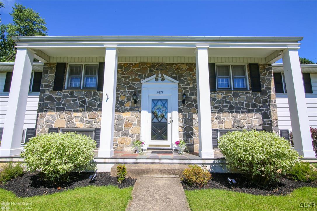 2872 Ivanhoe Road Bethlehem, PA 18017 - Photo 6 of 36 Gallery Image 6