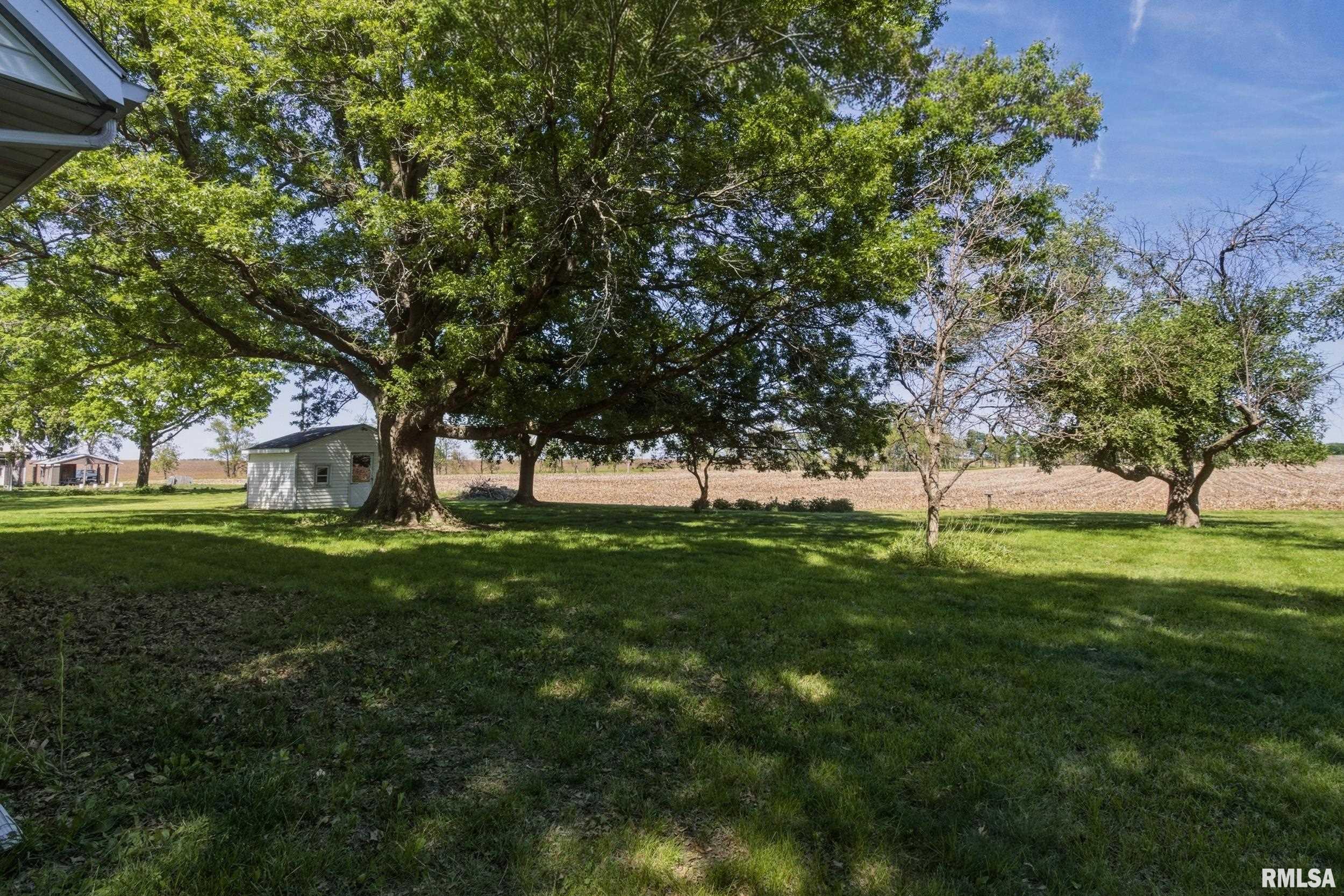 15465 Highway 67 Macomb, IL 61455 - Photo 33 of 40