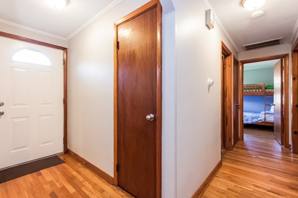 63 Gerald Street Springfield, MA 01109 - Photo 4 of 28 Gallery Image 4