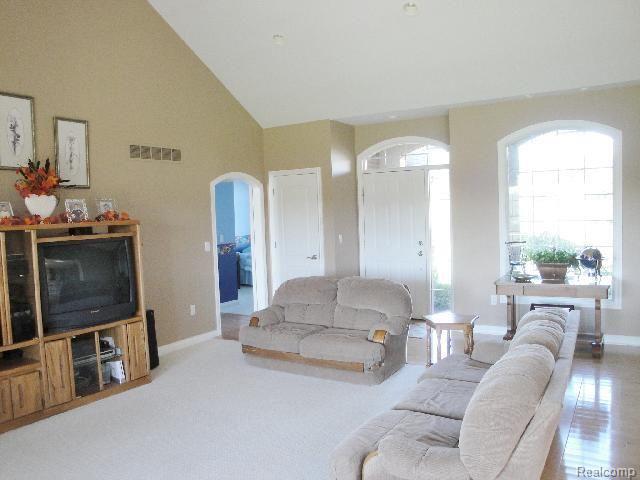 5902 General Squier Road Dryden, MI 48428 - Photo 7 of 14 General Squier Great Room 1