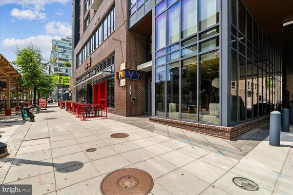 $799,900 | 70 N Street Southeast, Unit N603, Washington, DC 20003