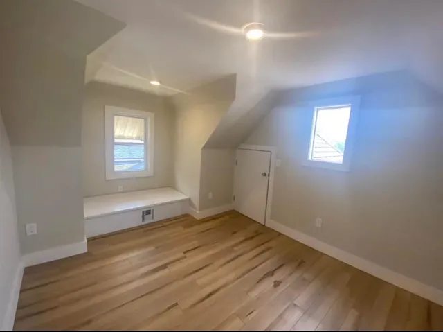 $2,550 | 275 Avenue B, Unit 2, Bayonne, NJ 07002