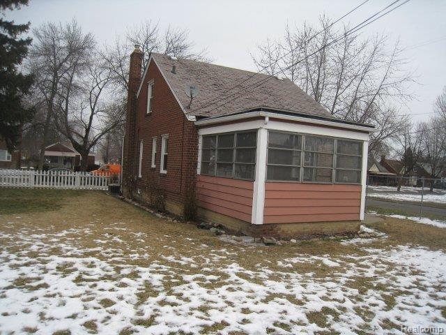 15916 Bringard Drive Detroit, MI 48205 - Photo 2 of 12 Back of Home
