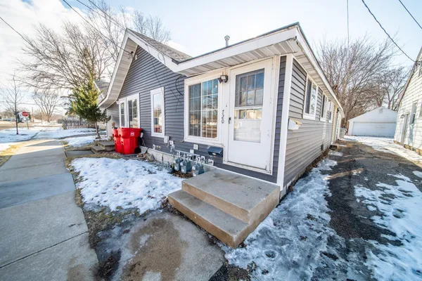 $299,900 | 716 9th Street Southeast, Rochester, MN 55904
