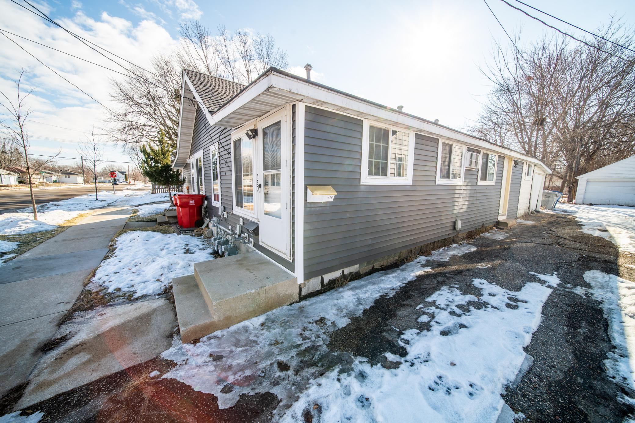 716 9th Street Southeast Rochester, MN 55904 - Photo 6 of 12