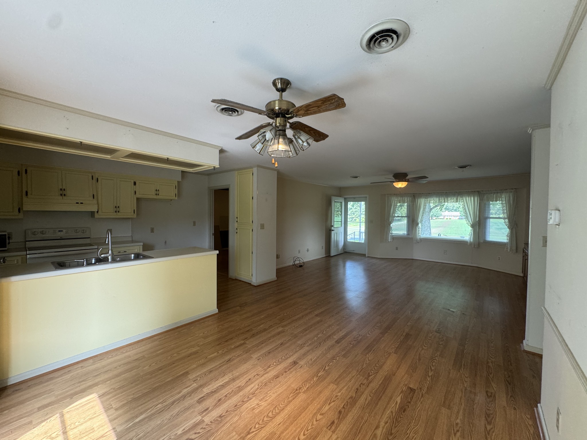 471 Pierce Road Martin, TN 38237 - Photo 7 of 40 Gallery Image 7
