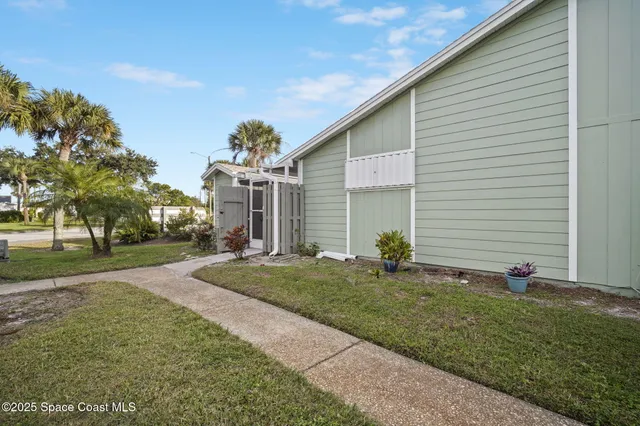 $167,900 | 1956 Quail Ridge Court, Unit 1802, Cocoa, FL 32926