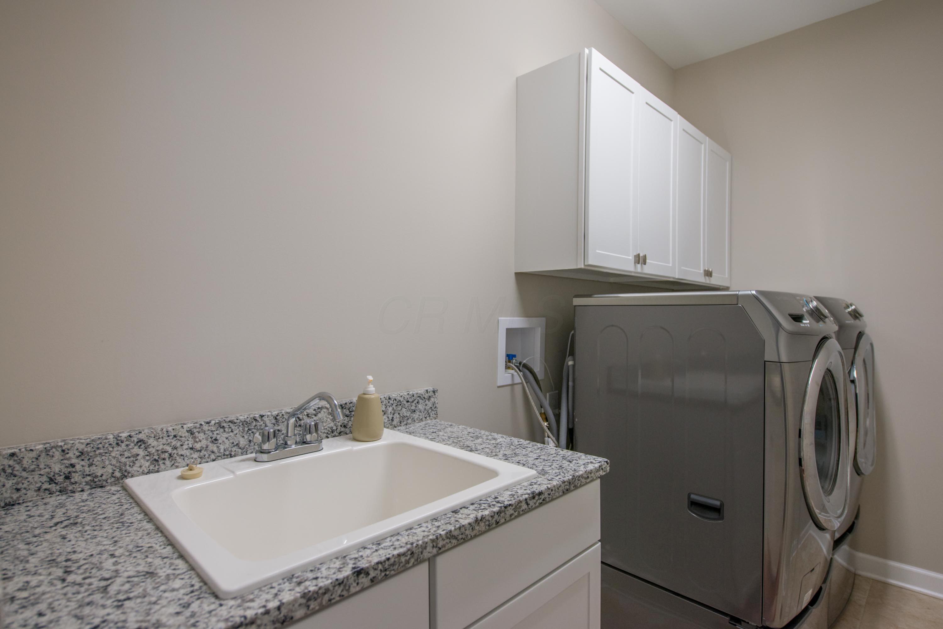 1131 Cross Creeks Ridge Pickerington, OH 43147 - Photo 35 of 53