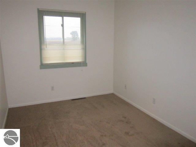 4919 Silver Pines Road Traverse City, MI 49685 - Photo 11 of 17 1745629-10.JPG