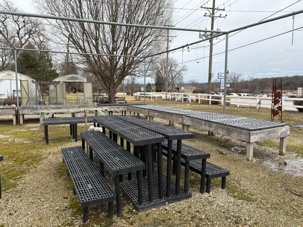 $425,000 | 1031 Highway 173, Antioch, IL 60002