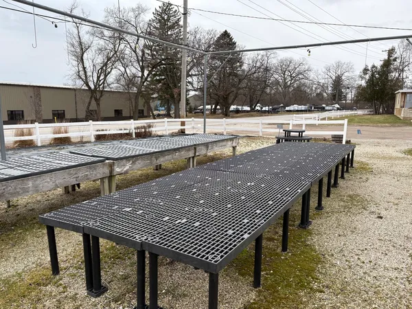 $425,000 | 1031 Highway 173, Antioch, IL 60002