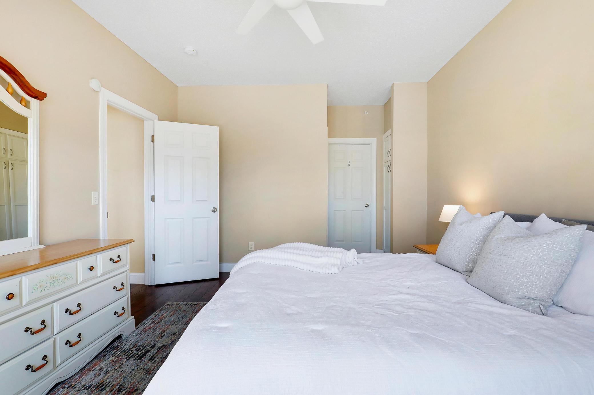 2832 Clover Ridge Drive Chaska, MN 55318 - Photo 11 of 26