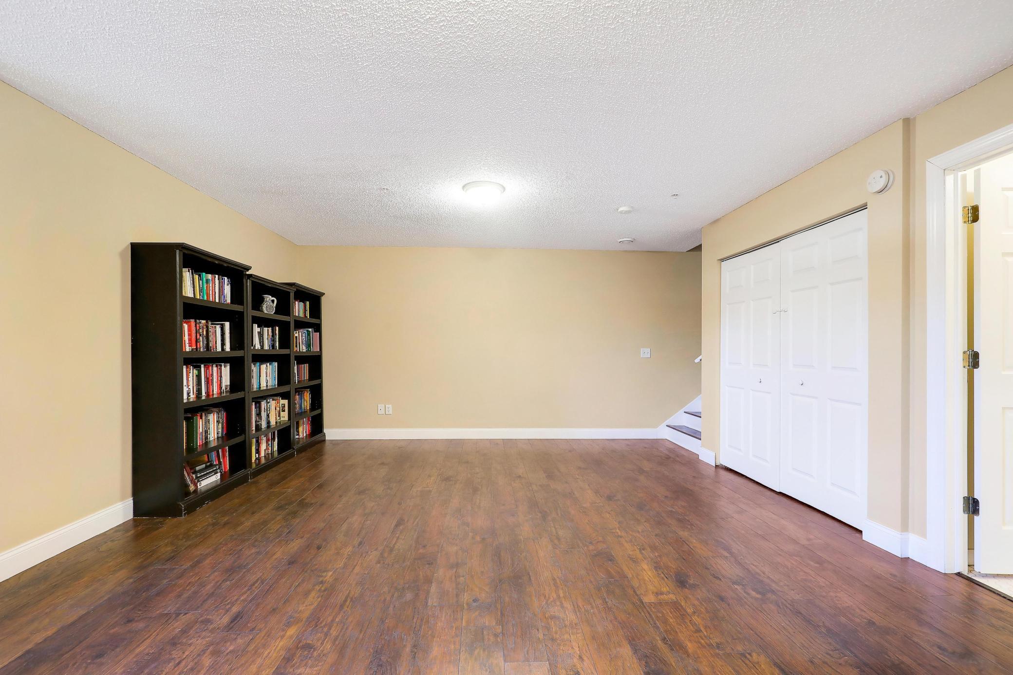 2832 Clover Ridge Drive Chaska, MN 55318 - Photo 17 of 26