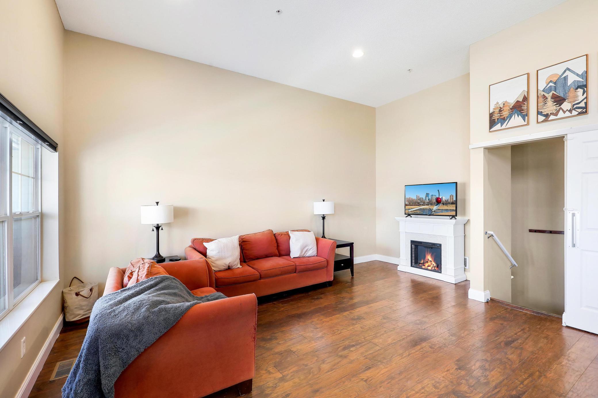 2832 Clover Ridge Drive Chaska, MN 55318 - Photo 7 of 26