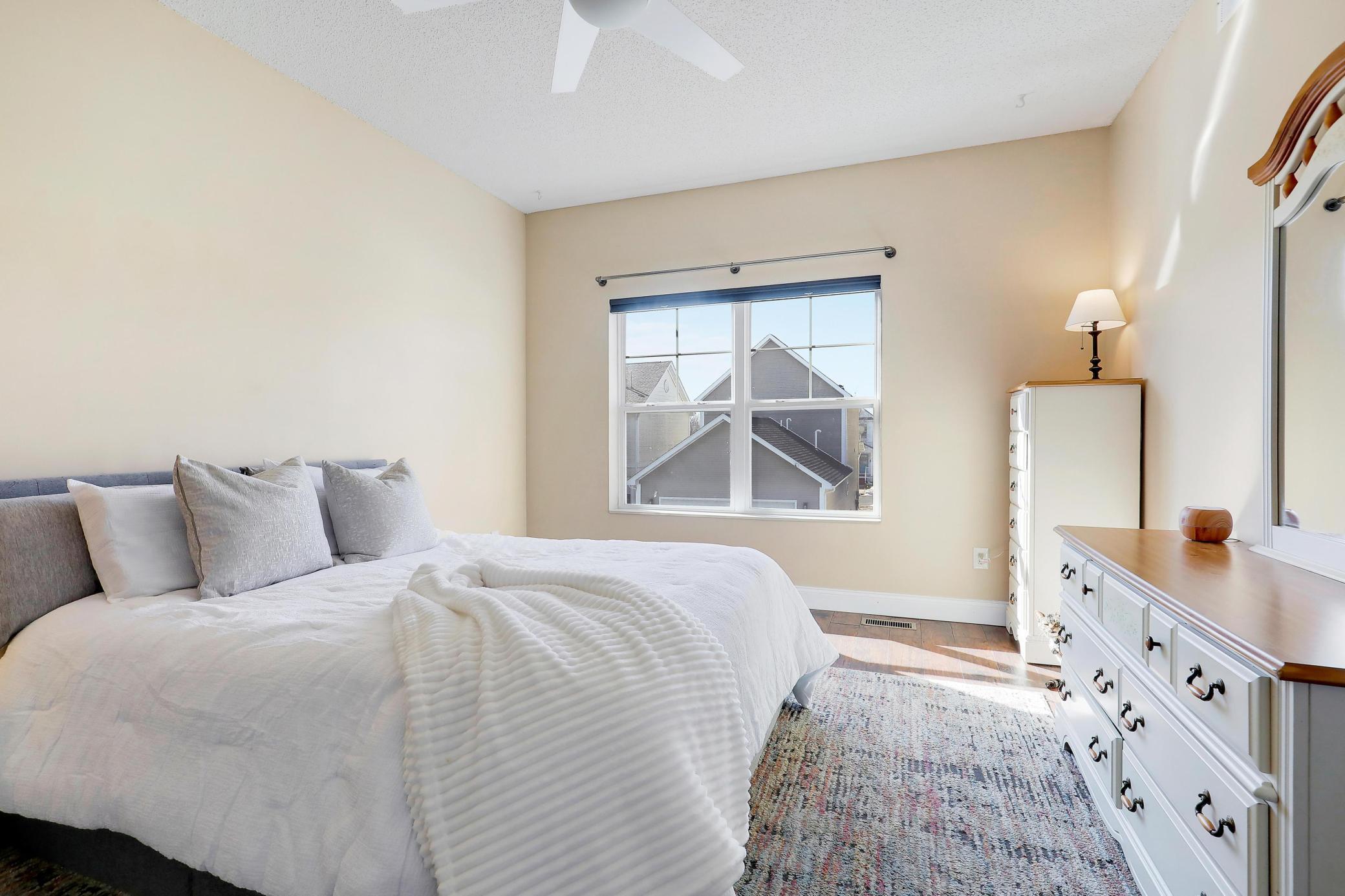 2832 Clover Ridge Drive Chaska, MN 55318 - Photo 10 of 26