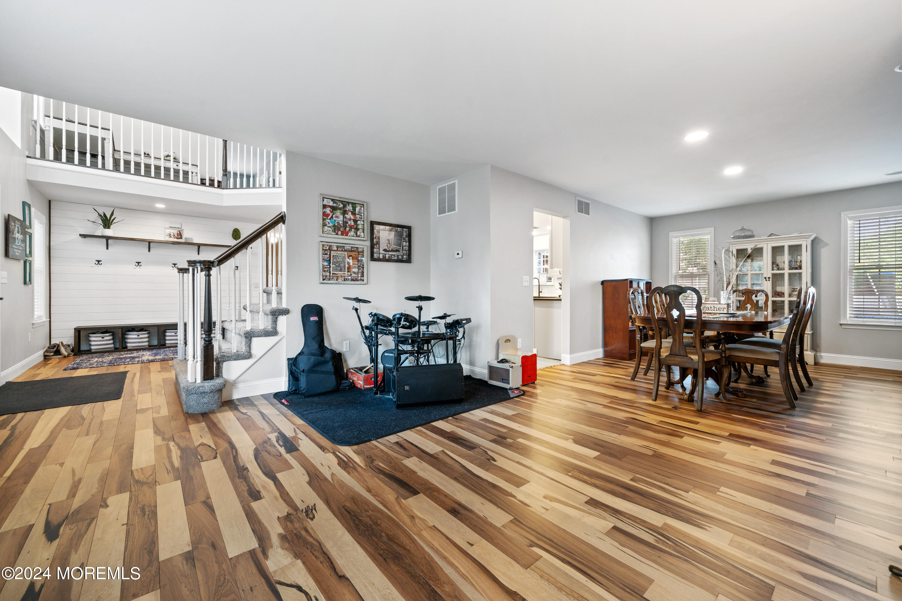 128 Commodore Road Manahawkin, NJ 08050 - Photo 18 of 43 7
