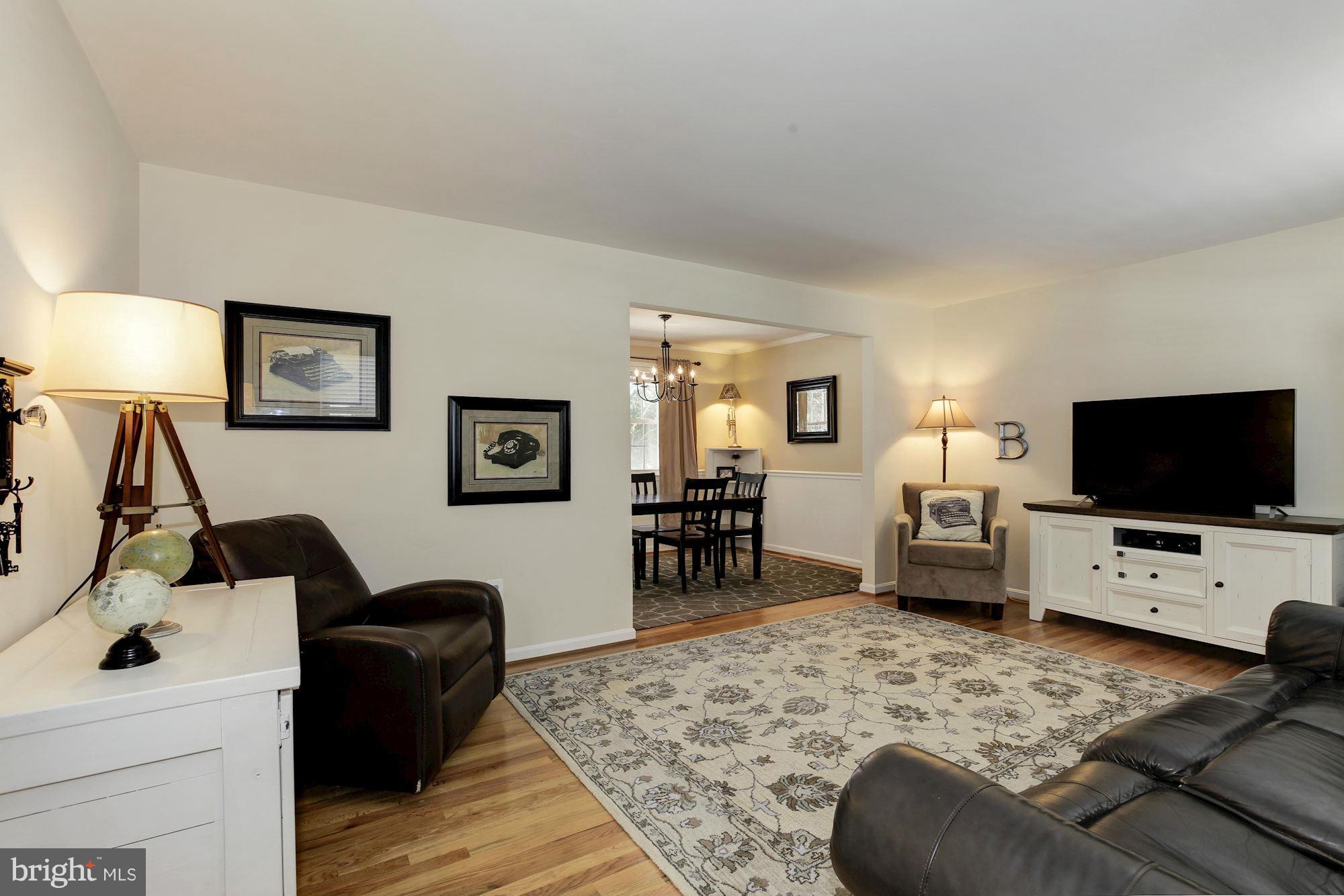 12629 Billington Road Silver Spring, MD 20904 - Photo 4 of 23 Living Room
