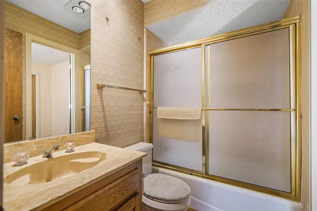 $375,000 | 3705 Waycross Court, Arlington, TX 76016