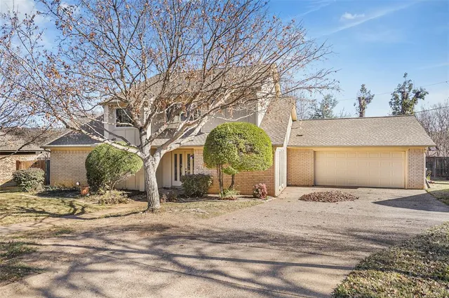 $375,000 | 3705 Waycross Court, Arlington, TX 76016