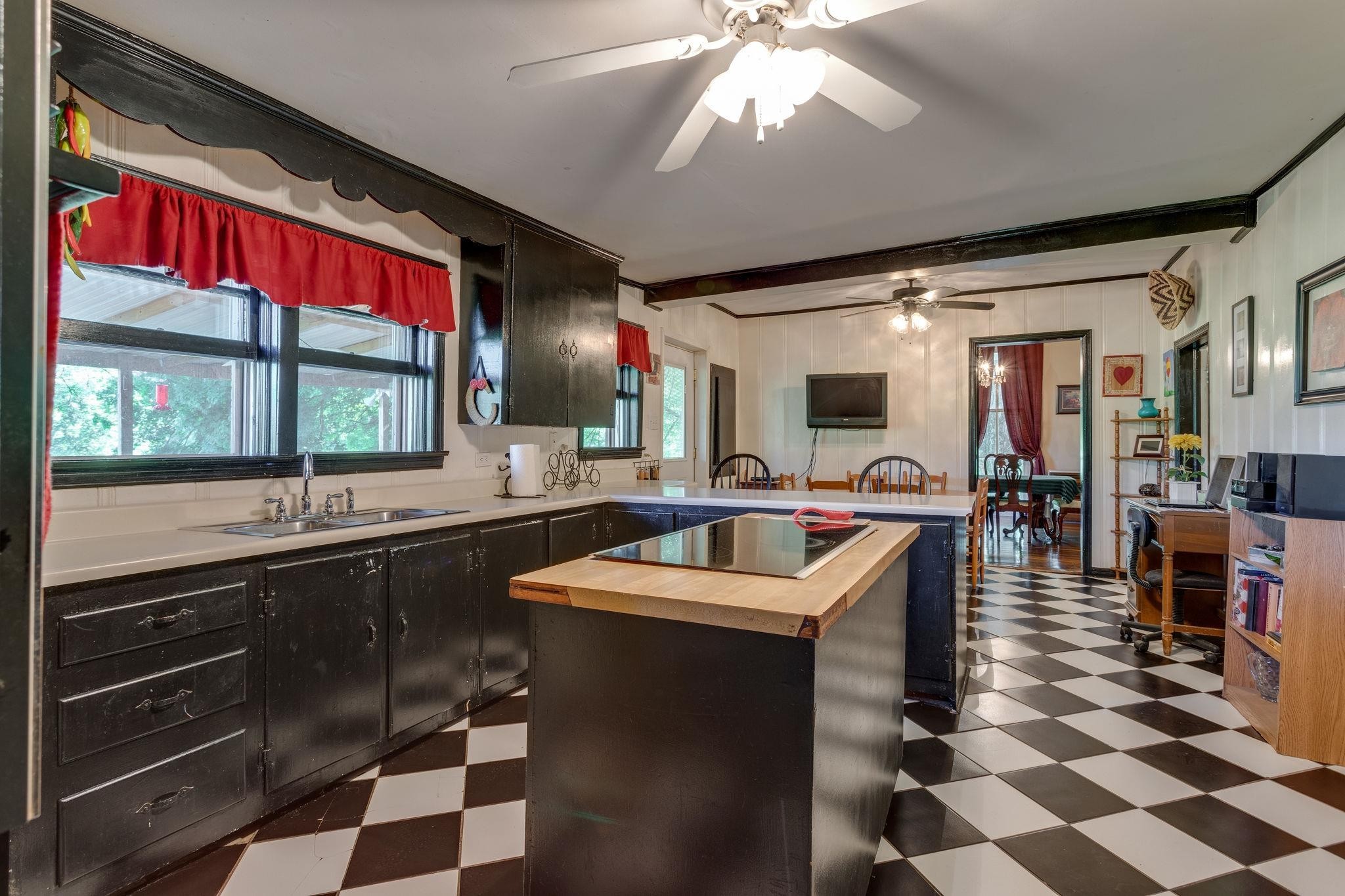 2460 Graham Road Culleoka, TN 38451 - Photo 16 of 30 Gallery Image 16