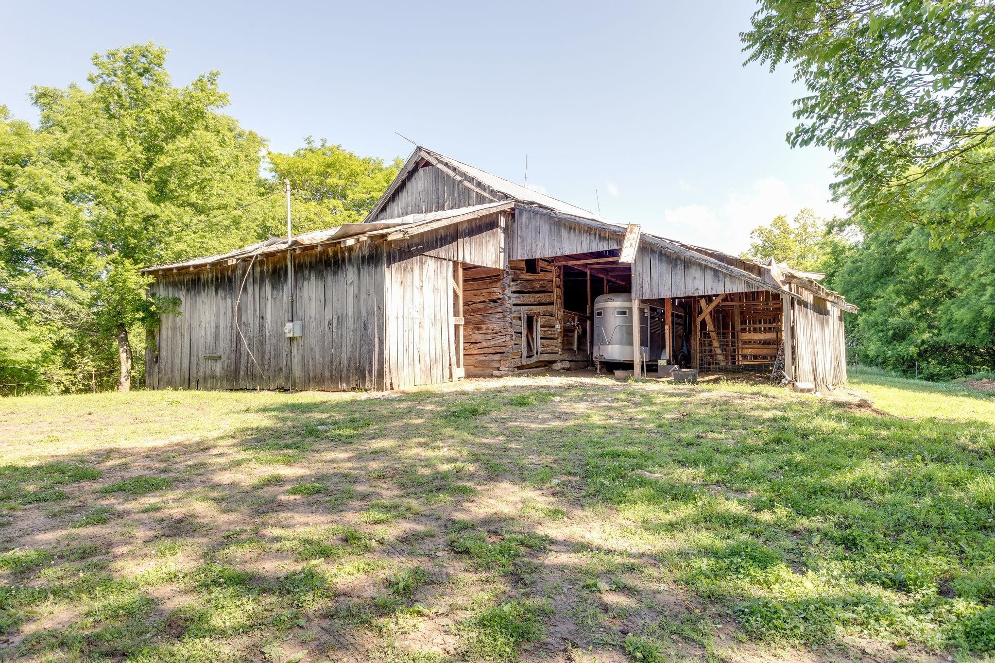 2460 Graham Road Culleoka, TN 38451 - Photo 27 of 30 Gallery Image 27