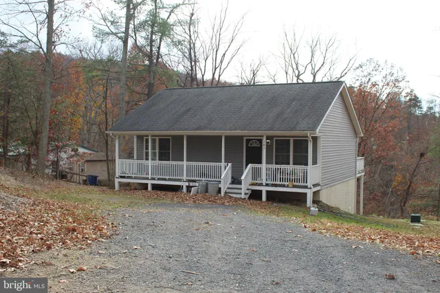 $399,900 | 181 Brook View Road, Front Royal, VA 22630
