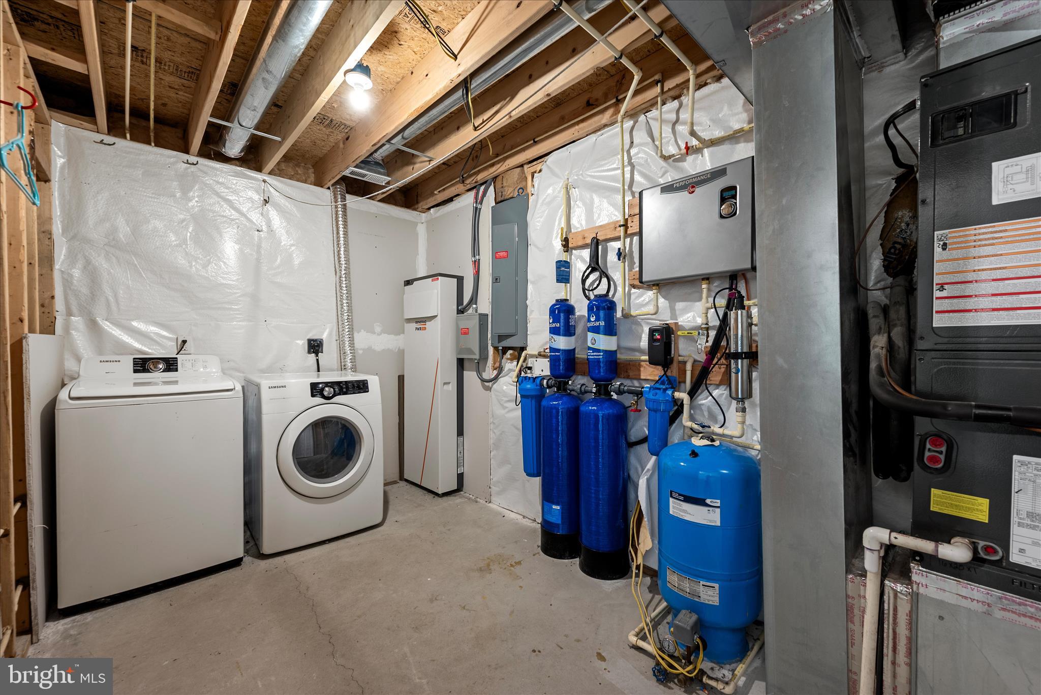 181 Brook View Road Front Royal, VA 22630 - Photo 26 of 47 a utility room with dryer and washer