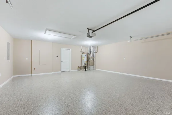 $339,900 | 11156 Oaklynn Reserve Boulevard, Fort Wayne, IN 46835