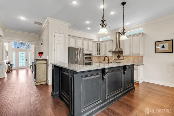 $829,800 | 124 Masters Drive, Monroe Township, NJ 08831