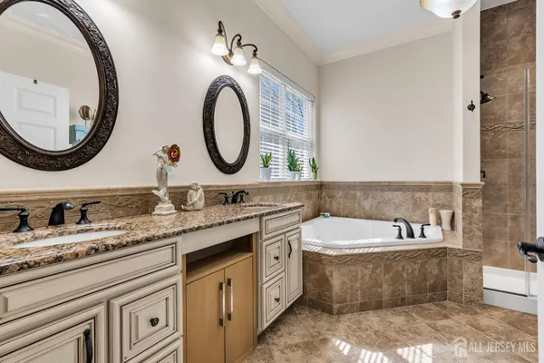 $829,800 | 124 Masters Drive, Monroe Township, NJ 08831