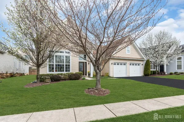 $829,800 | 124 Masters Drive, Monroe Township, NJ 08831