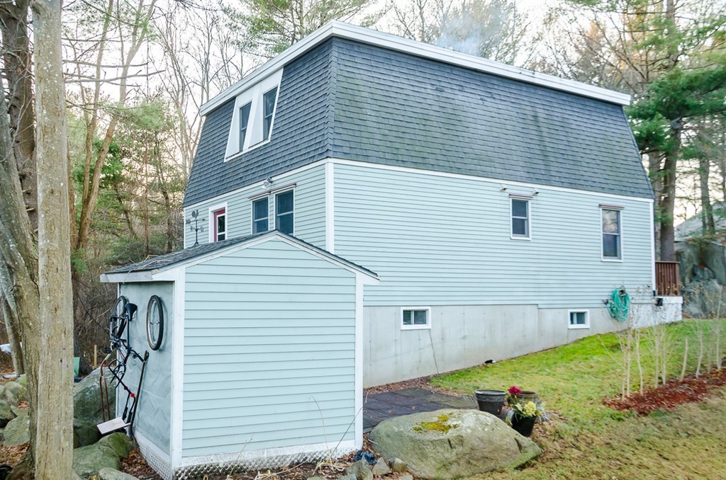 70 Summit Road Holbrook, MA 02343 - Photo 26 of 28