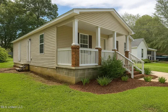 $155,000 | 2306 Woods Street, Tupelo, MS 38801