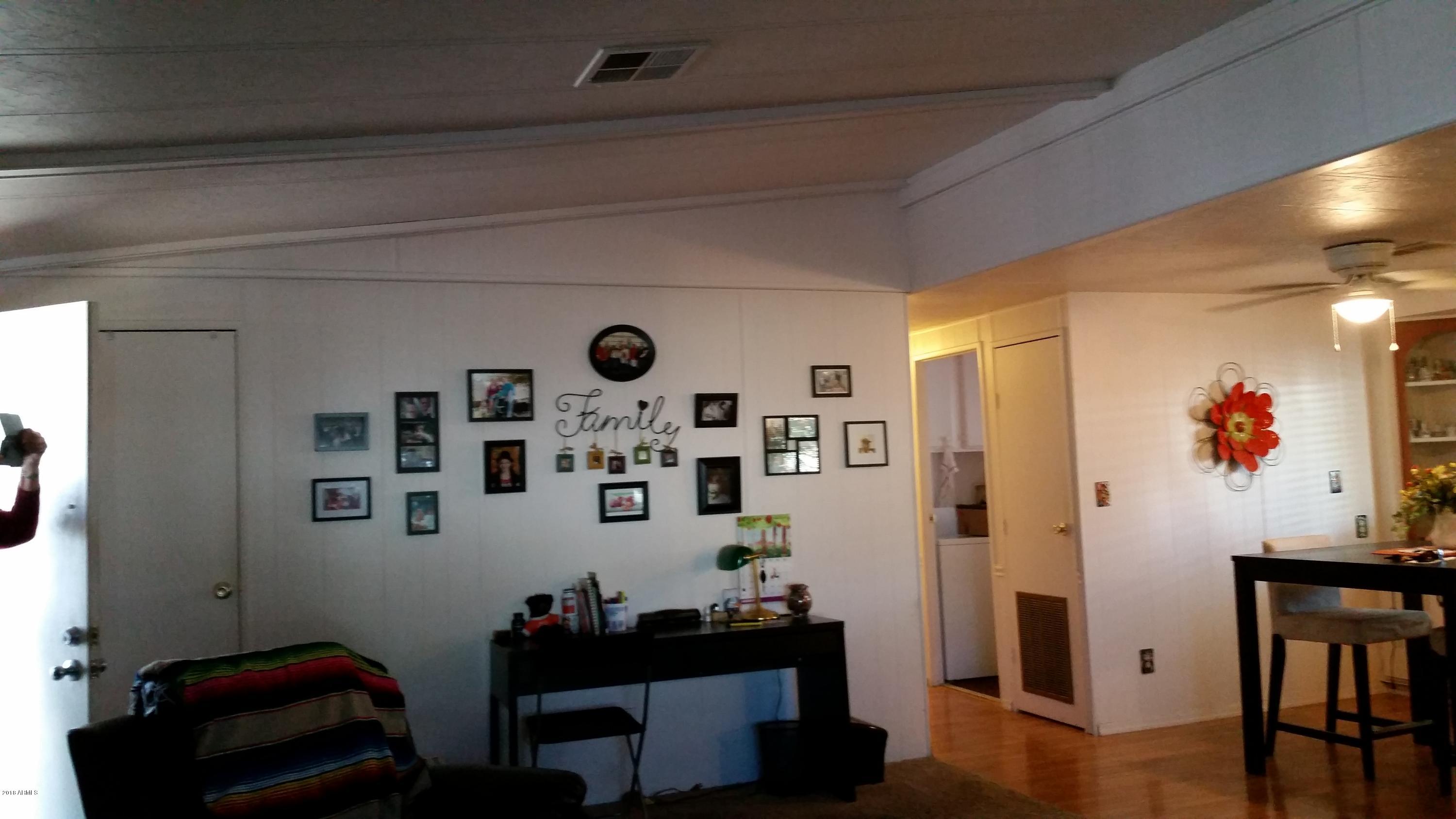 3036 East Utopia Road Phoenix, AZ 85050 - Photo 3 of 12 20181124_132657