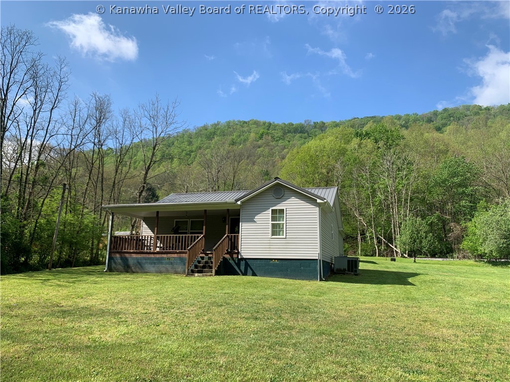 74 Stolling Road Jeffrey, WV 25114 - Photo 1 of 14 Gallery Image 1