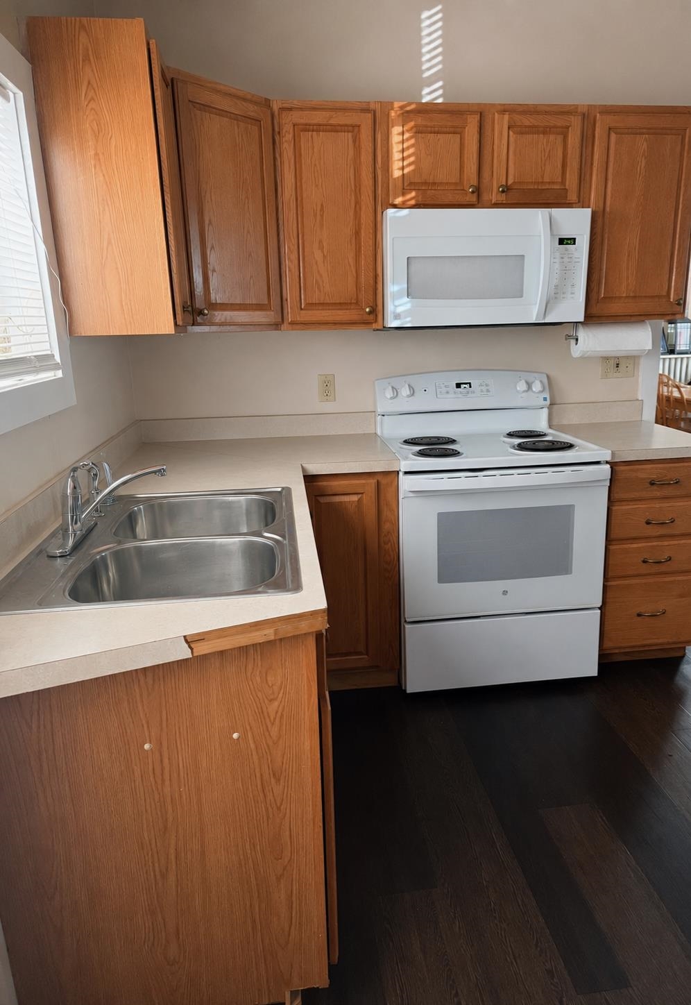 84 Crescent Street Rutland, VT 05701 - Photo 6 of 20 Gallery Image 6