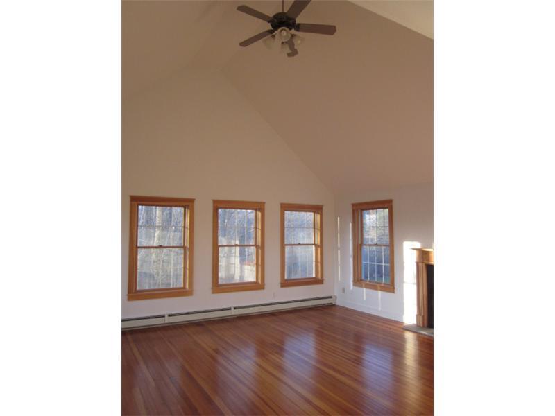 390 Bristol Road Damariscotta, ME 04543 - Photo 28 of 30 Den/Family/Great Room.