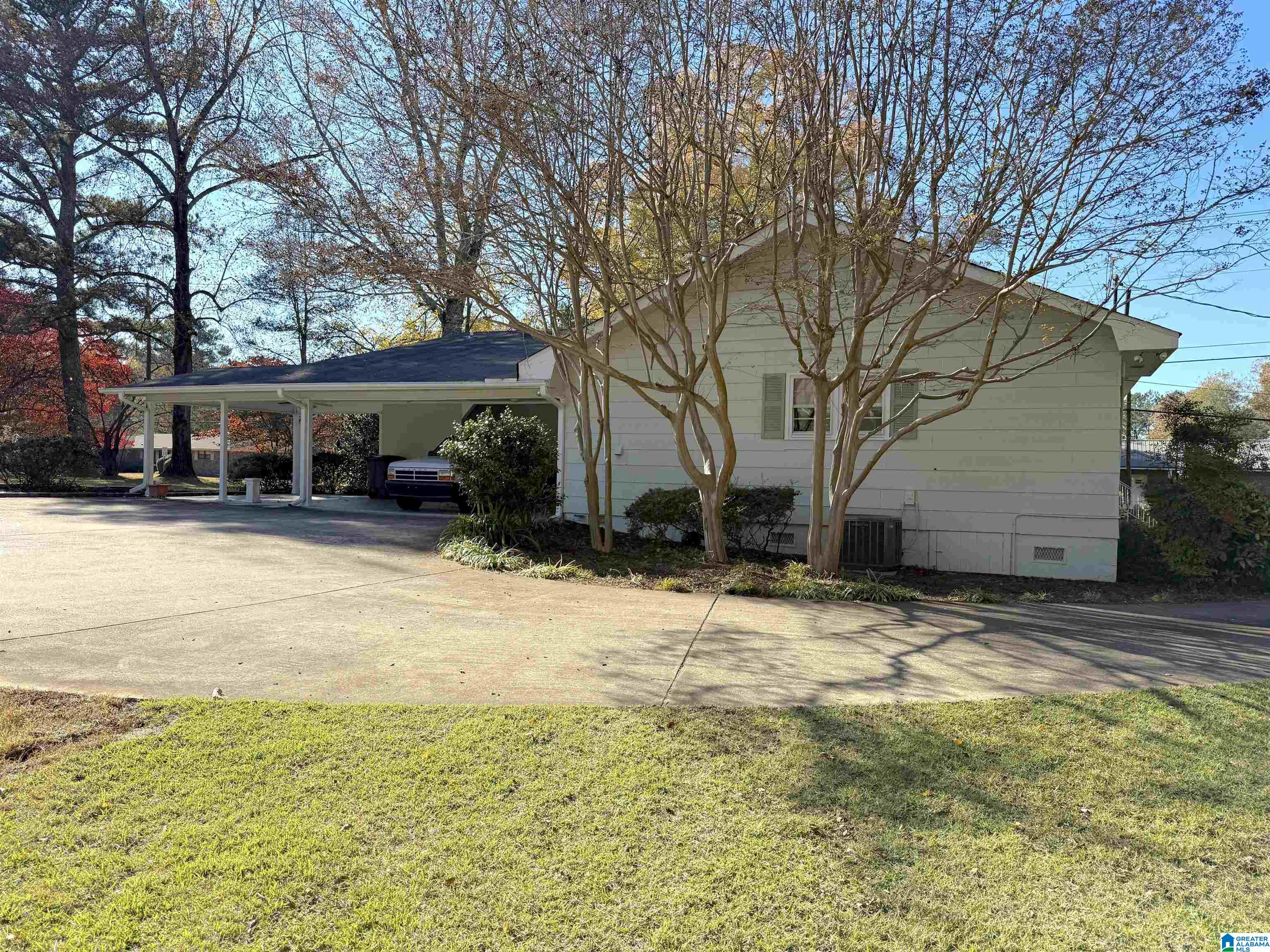 1807 Moncrief Road Gardendale, AL 35071 - Photo 11 of 37