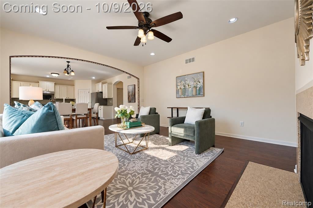27363 Victoria Road Novi, MI 48374 - Photo 28 of 67 Gallery Image 28