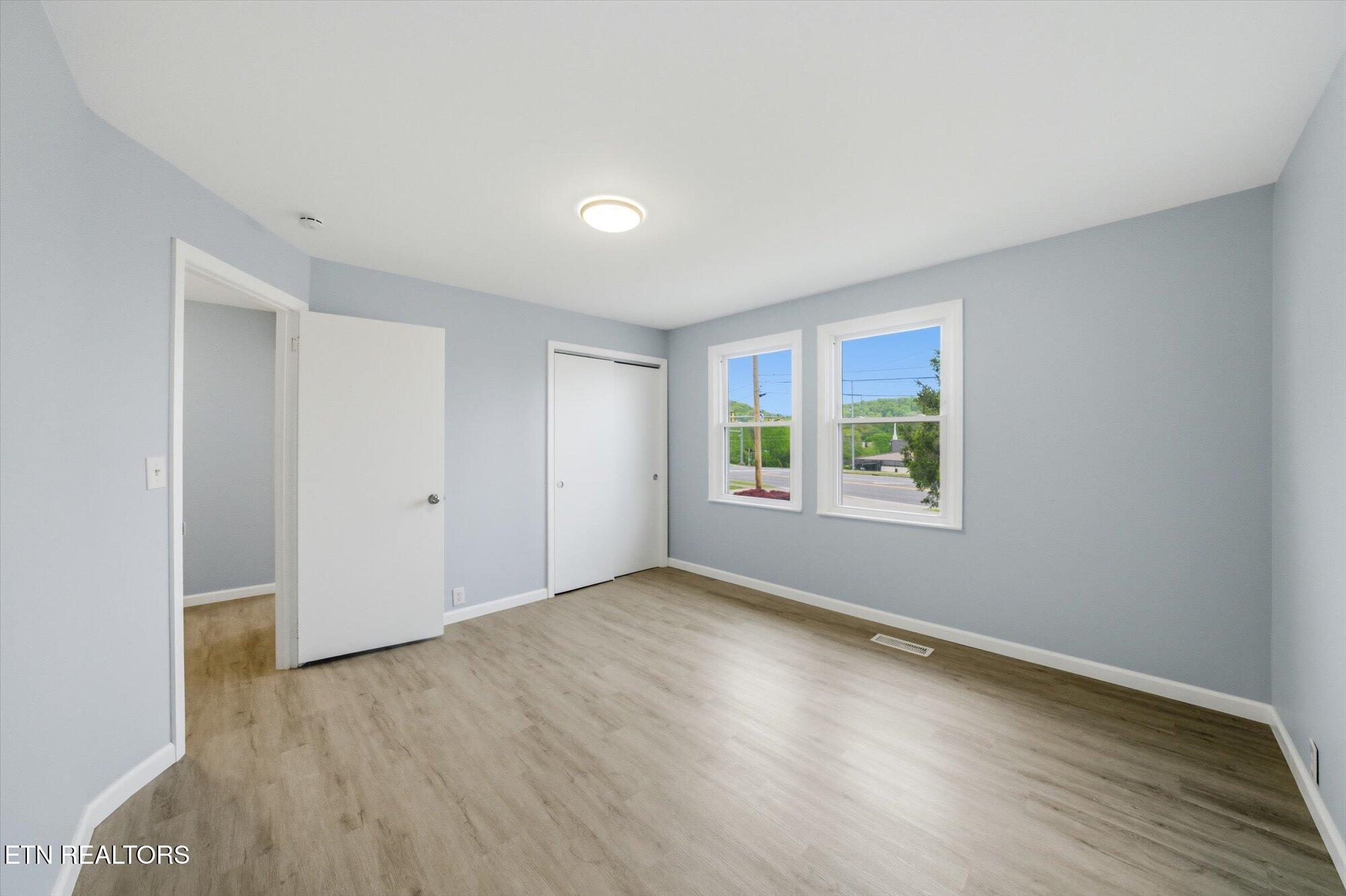 144 North Illinois Avenue Oak Ridge, TN 37830 - Photo 14 of 35 Bedroom 2