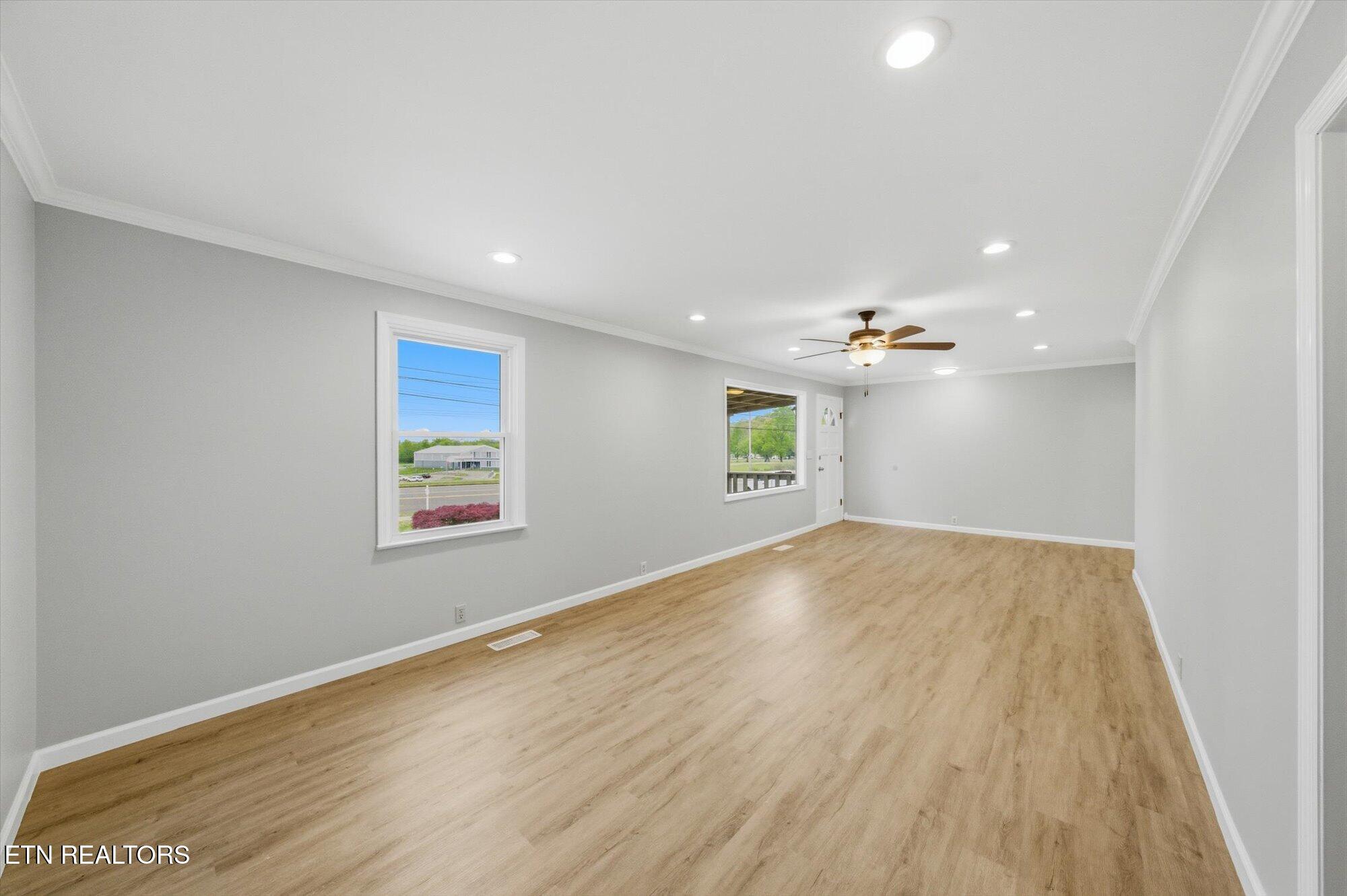 144 North Illinois Avenue Oak Ridge, TN 37830 - Photo 5 of 35 Family and Dining Room 2
