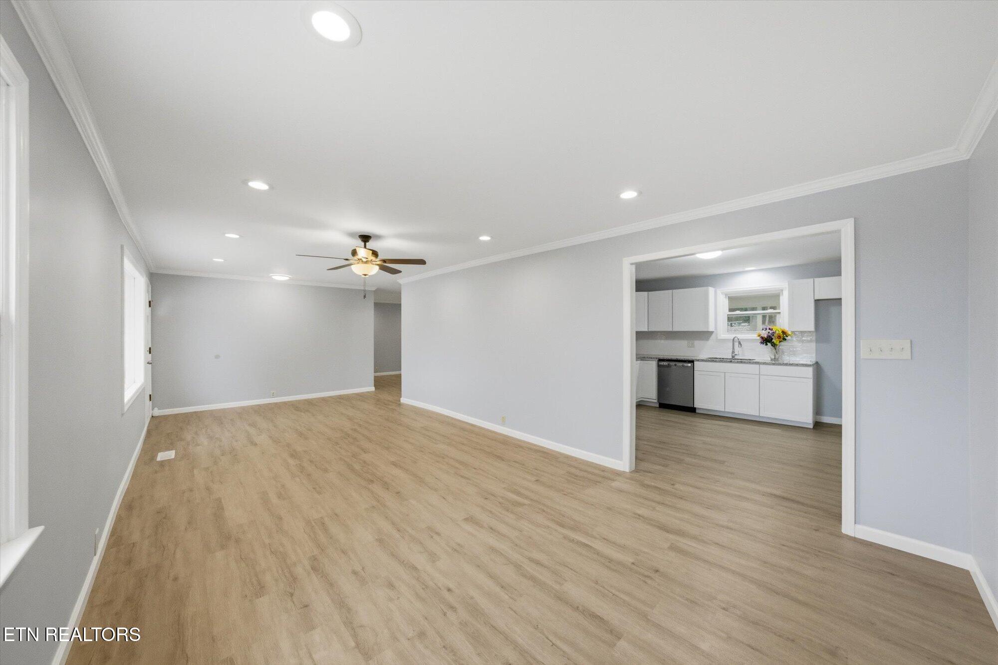 144 North Illinois Avenue Oak Ridge, TN 37830 - Photo 6 of 35 Family and Dining Room 3