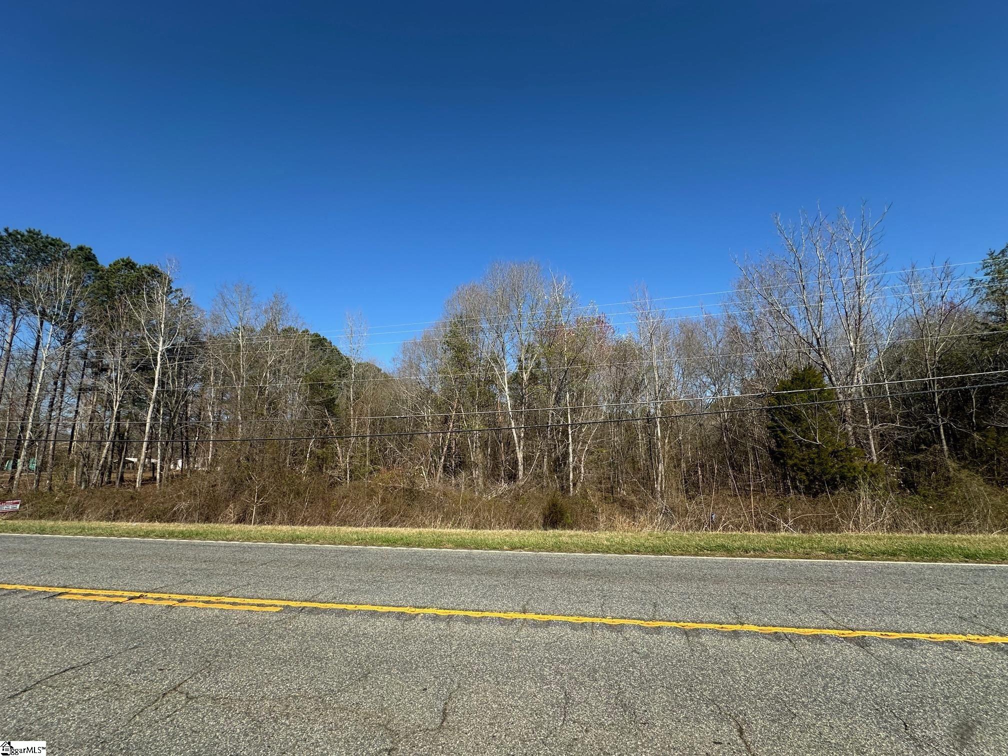 11 Sc Highway Inman, SC 29349 - Photo 1 of 16