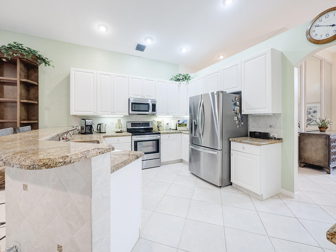 7062 Falls Road East Boynton Beach, FL 33437 - Photo 13 of 26 Kitchen