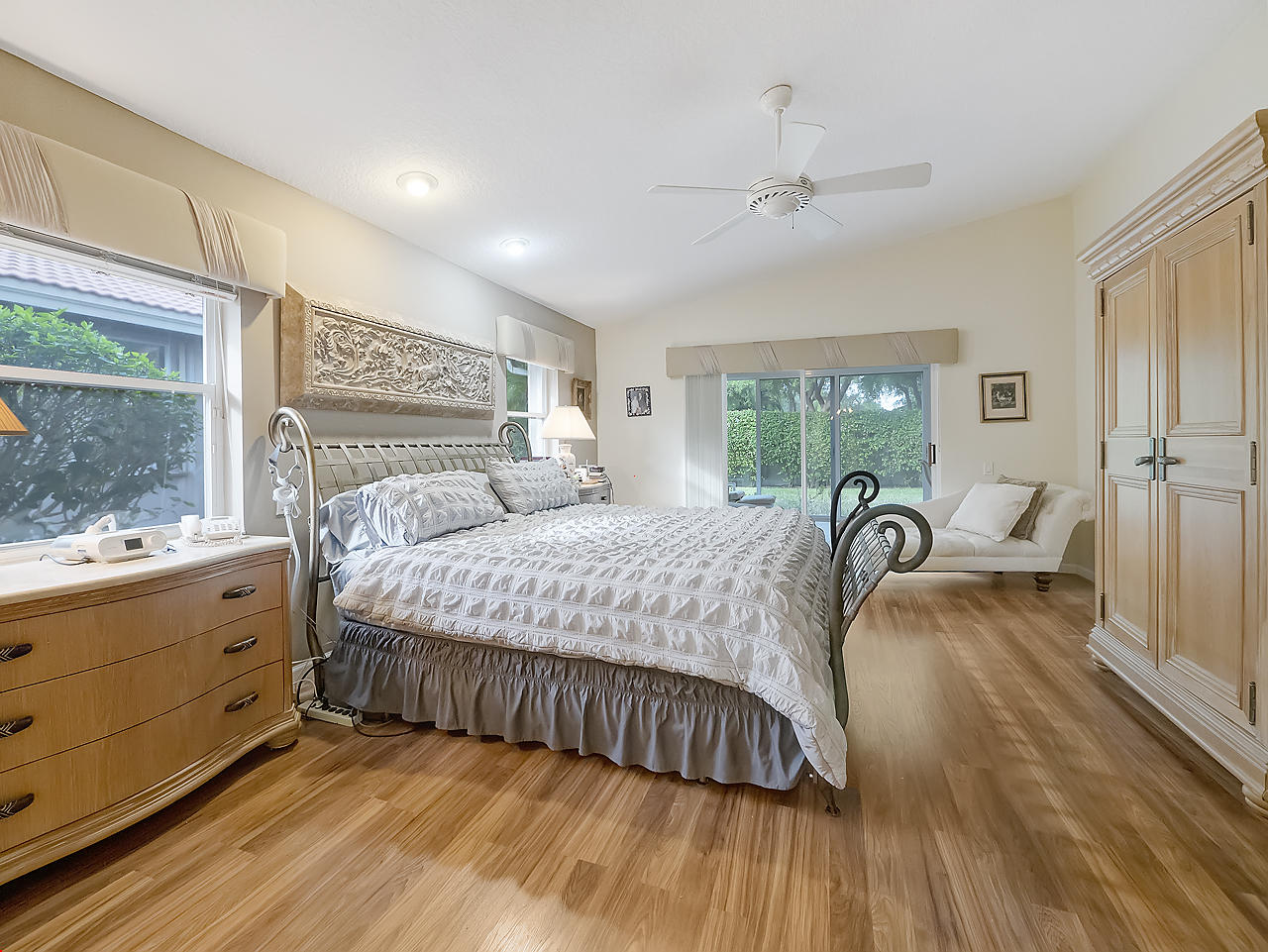 7062 Falls Road East Boynton Beach, FL 33437 - Photo 8 of 26 Masterbedroom