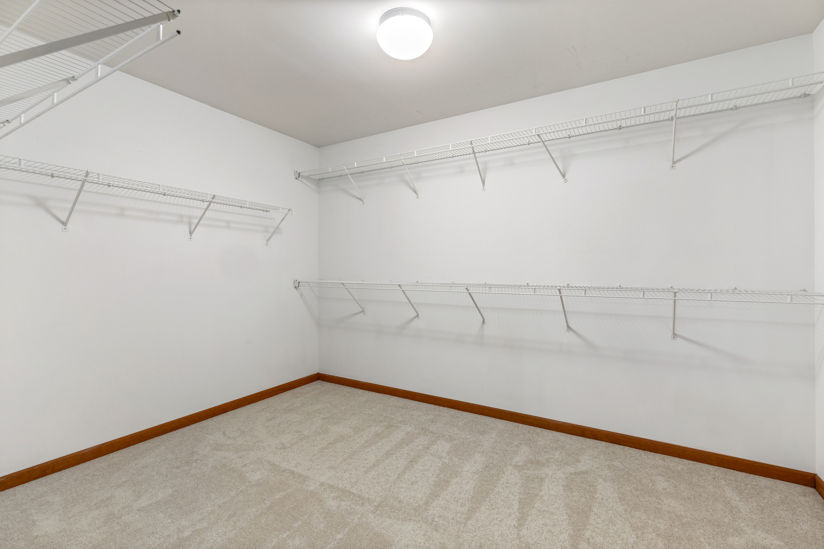 25231 Gettysburg Road Plainfield, IL 60544 - Photo 17 of 30 a view of a room