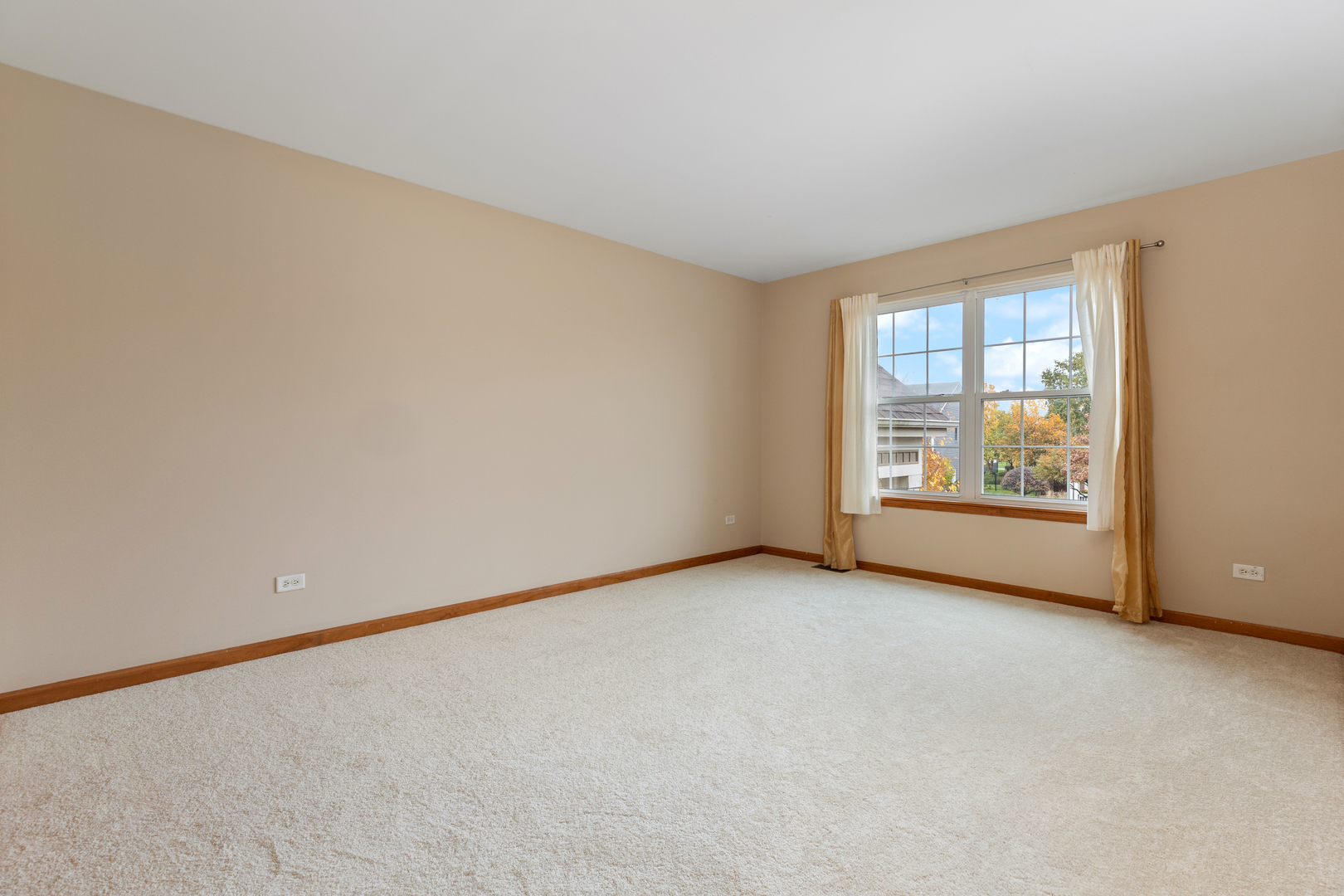25231 Gettysburg Road Plainfield, IL 60544 - Photo 25 of 30 a view of an empty room with a window